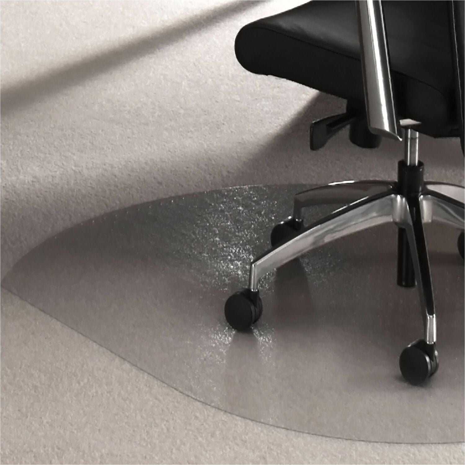 cleartex-ultimat-ultimat-polycarbonate-contoured-chair-mat-for-carpets-up-to.jpg